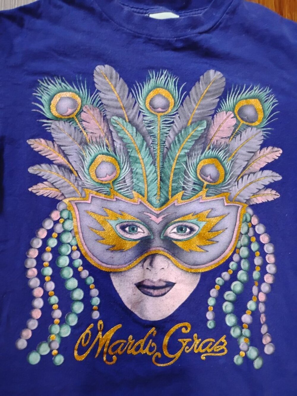 Vintage New Orleans Mardi Gras Graphic T-Shirt